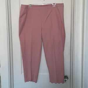 Isaac Mizrahi Pink Stretch Pants with Scalloped hem